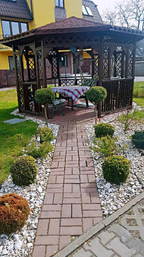 Pokoje Hotelowe Siedlczanka Siedlce Ngoại thất bức ảnh